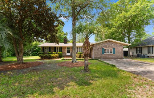 655 5th Ave N, Surfside Beach, SC, 29575-3963 | Card Image