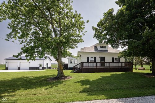 5417 E 300 N, Windfall, IN, 46076-9451 | Card Image