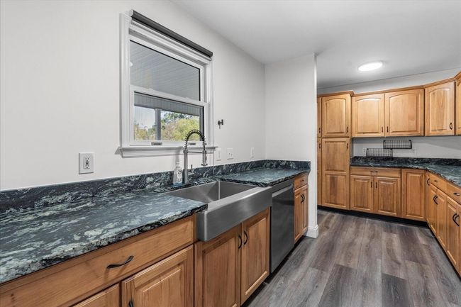 2110 Upper River Rd Ne, House other with 3 bedrooms, 2 bathrooms and 4 parking in Charleston TN | Image 13