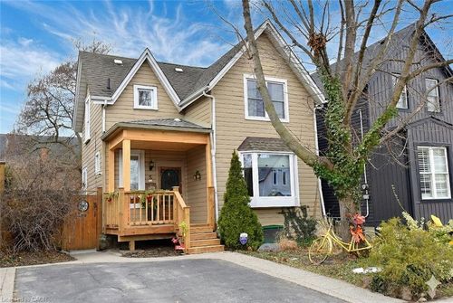 5 Chatham St, Hamilton, ON, L8P2B3 | Card Image