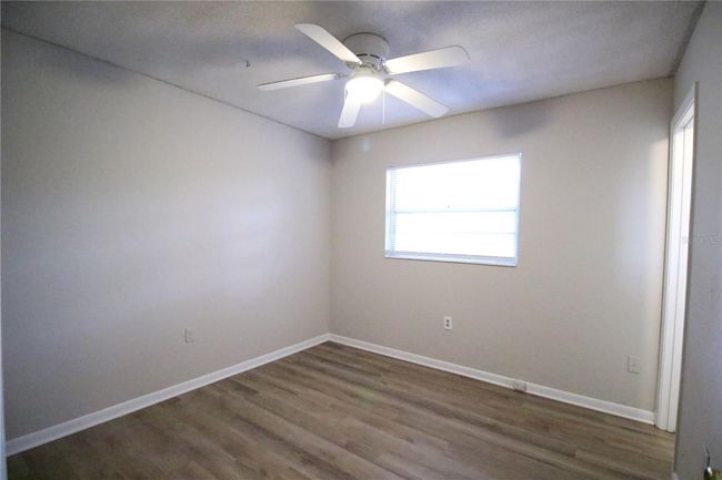 PRIMARY BEDROOM | Image 9