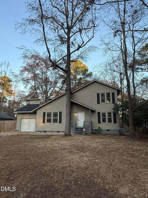 419 Offing Dr, Fayetteville, NC, 28314-1043 | Card Image