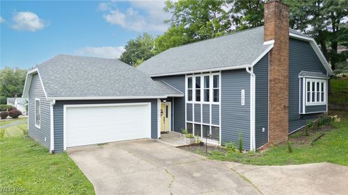 1096 Colegate Dr, Marietta, OH, 45750-1505 | Card Image