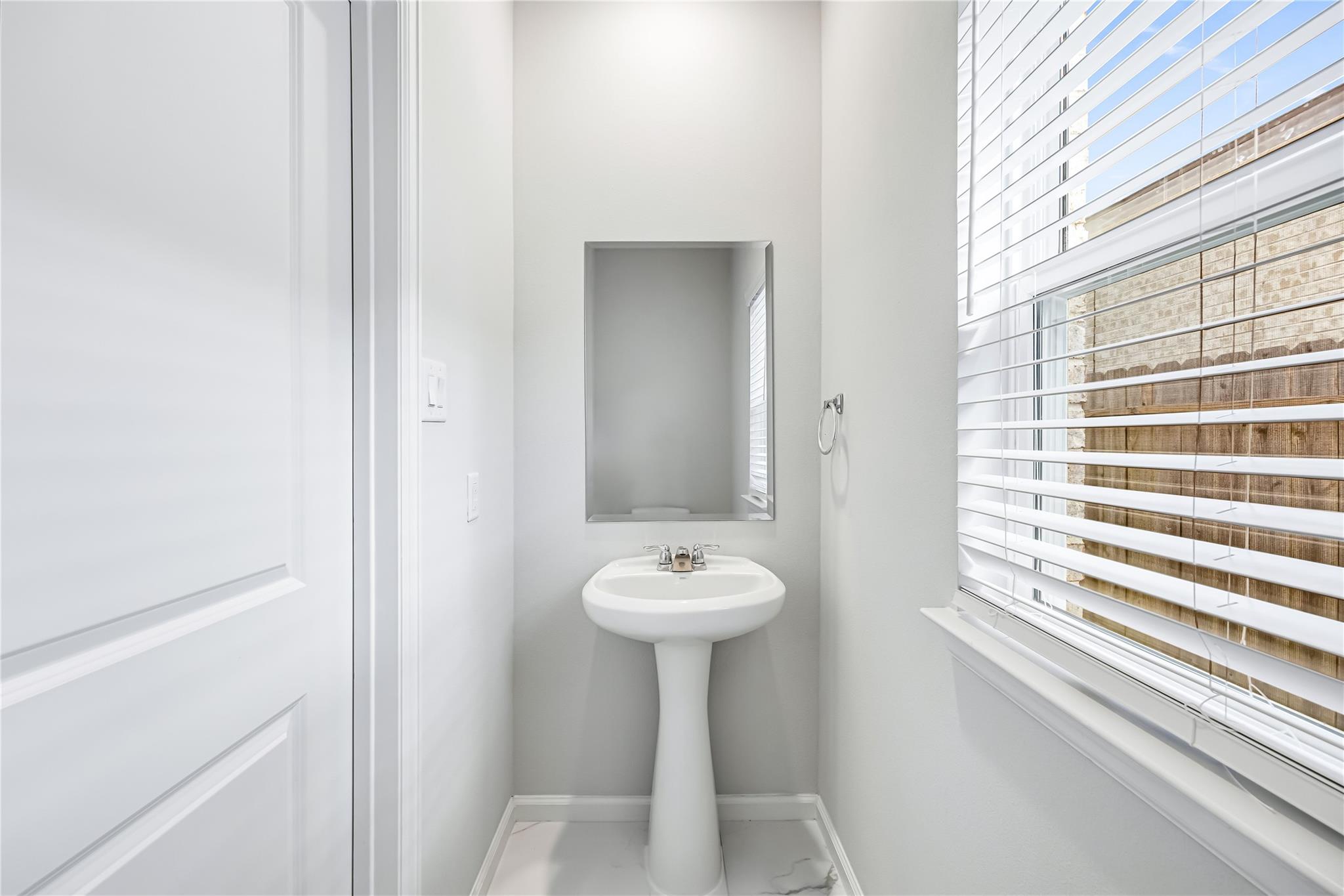 Residential Lease in Magnolia 4