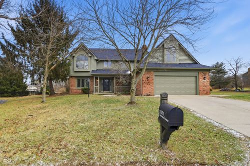 11021 Brentwood Ave, Zionsville, IN, 46077-9348 | Card Image