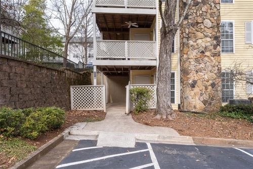 6808j-6800 Glenridge Dr, Atlanta, GA, 30328-2625 | Card Image