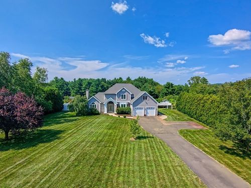 93 Carver St, Granby, MA, 01033-9529 | Card Image