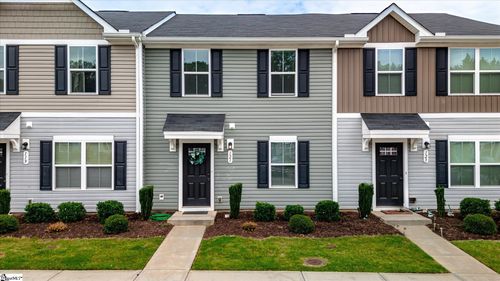 121 Fernside Ct, Greenville, SC, 29617-2782 | Card Image