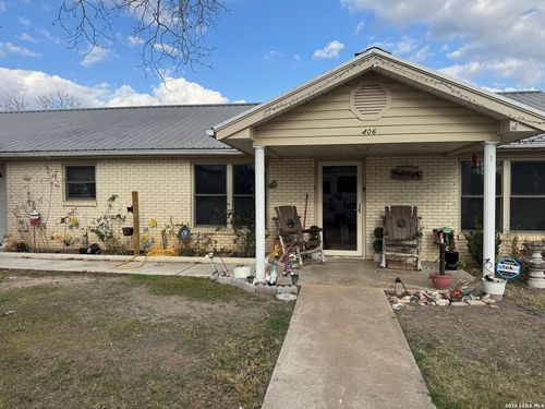 406 N Goliad, Runge, TX, 78151-4403 | Card Image