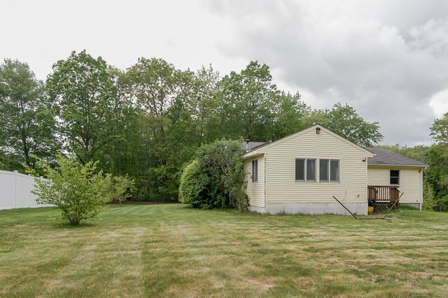 104 East St, House other with 3 bedrooms, 1 bathrooms and 6 parking in Hebron CT | Image 21