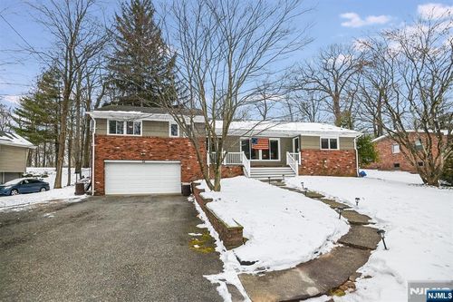 45 Indian Rd, Wayne, NJ, 07470-4911 | Card Image