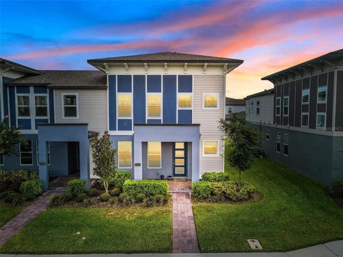 7043 Carrickbend Ln, ORLANDO, FL, 32819-7490 | Card Image