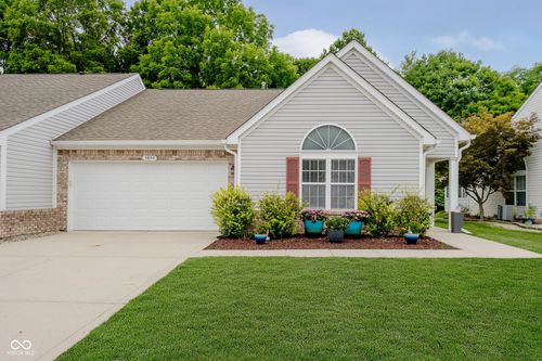 5844 Oberlies Way, Plainfield, IN, 46168-7300 | Card Image