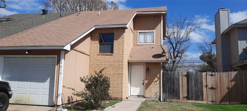 2616 Isbella Dr, Grand Prairie, TX, 75052-5310 | Card Image