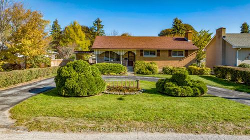 185 Walnut St, Collingwood, ON, L9Y3C7 | Card Image