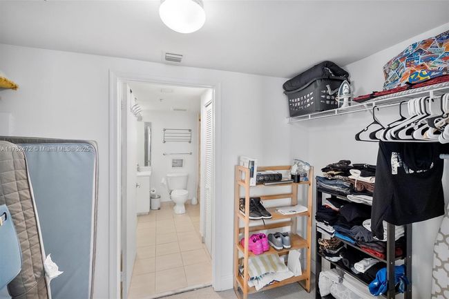 APT-3106 - 1750 Bayshore Dr, Condo with 1 bedrooms, 1 bathrooms and null parking in Miami FL | Image 18