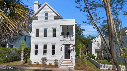 107 Bryan Dr, Beaufort, SC, 29902-5262 | Card Image