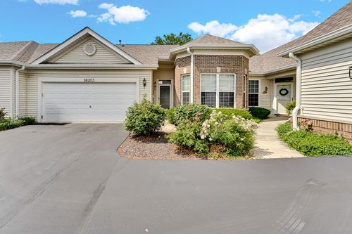 16203 Powderhorn Lake Way, Crest Hill, IL, 60403-1558 | Card Image