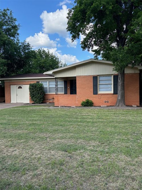 401 Briarwood St, Abilene, TX, 79603-7009 | Card Image