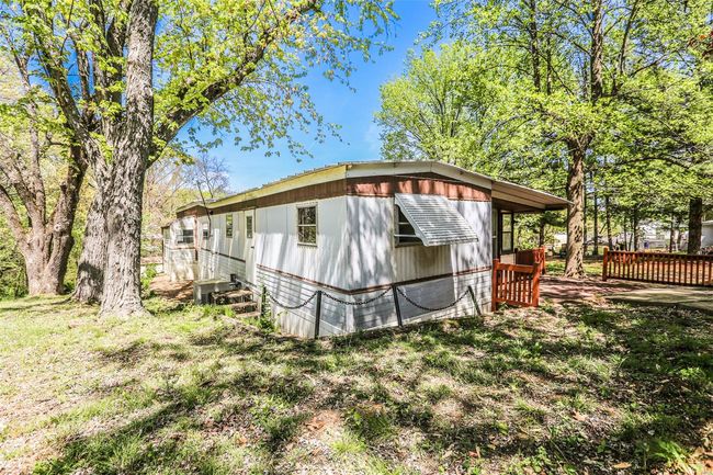 5507 Sassafras Ln, House other with 6 bedrooms, 3 bathrooms and 9 parking in High Ridge MO | Image 8