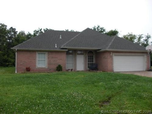 3027 Kande Ln, Durant, OK, 74701-1667 | Card Image