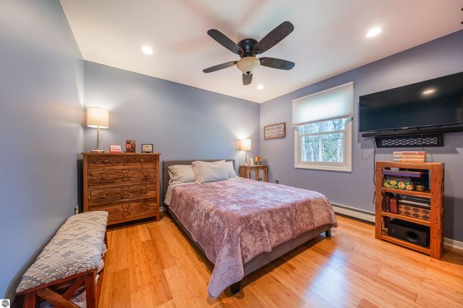 6001 N Silver Pines Dr, House other with 3 bedrooms, 2 bathrooms and null parking in Bellaire MI | Image 54