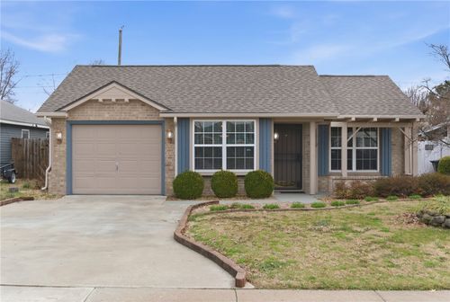 1419 S Arkansas St, Rogers, AR, 72756-5521 | Card Image