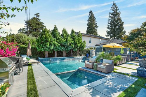 141 S Orange Street, Lodi, CA, 95240 | Card Image