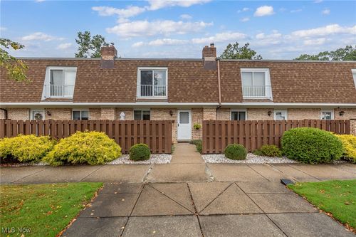 i-10-6474 State Road, Parma, OH, 44134 | Card Image