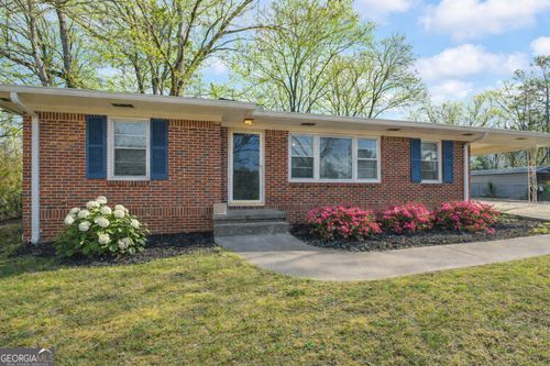 93 Hickory Cir, Toccoa, GA, 30577-5998 | Card Image