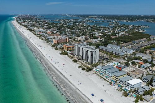 204-900 Gulf Blvd, INDIAN ROCKS BEACH, FL, 33785-2726 | Card Image