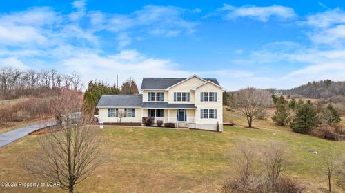 573 Hunlock Harveyville Rd, Shickshinny, PA, 18655-4005 | Card Image