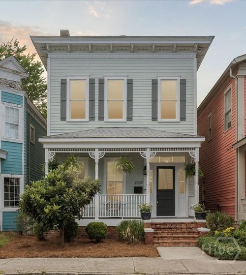 2309 Whitaker St, Savannah, GA, 31401-8552 | Card Image