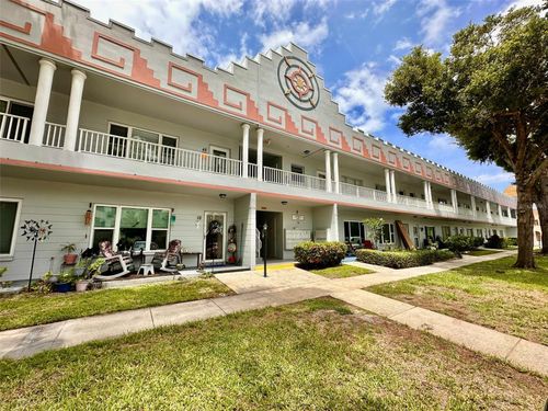 50-2100 World Parkway Blvd, CLEARWATER, FL, 33763-3550 | Card Image