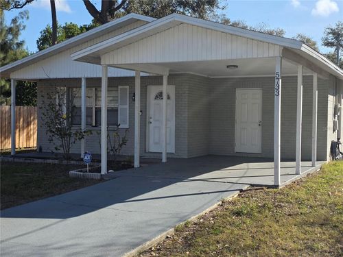 5733 66th Ln N, St Petersburg, FL, 33709-1549 | Card Image
