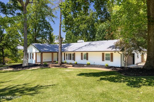 244 Guinnwood Ln, Knoxville, TN, 37922-2009 | Card Image
