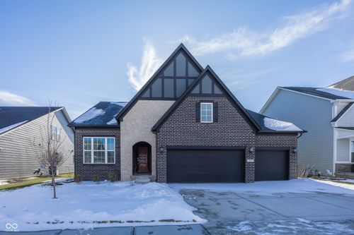 141 Creststone Blvd, Westfield, IN, 46074-6061 | Card Image