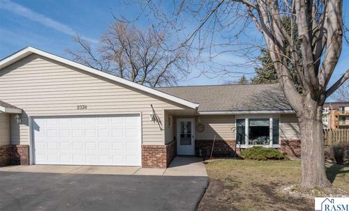2338 Hoffman Path, Mankato, MN, 56001-5833 | Card Image