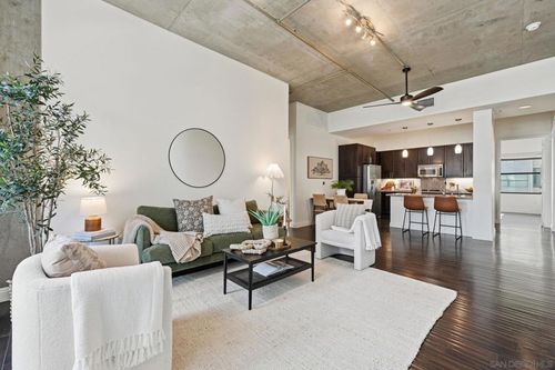 418-1050 Island Ave, San Diego, CA, 92101 | Card Image