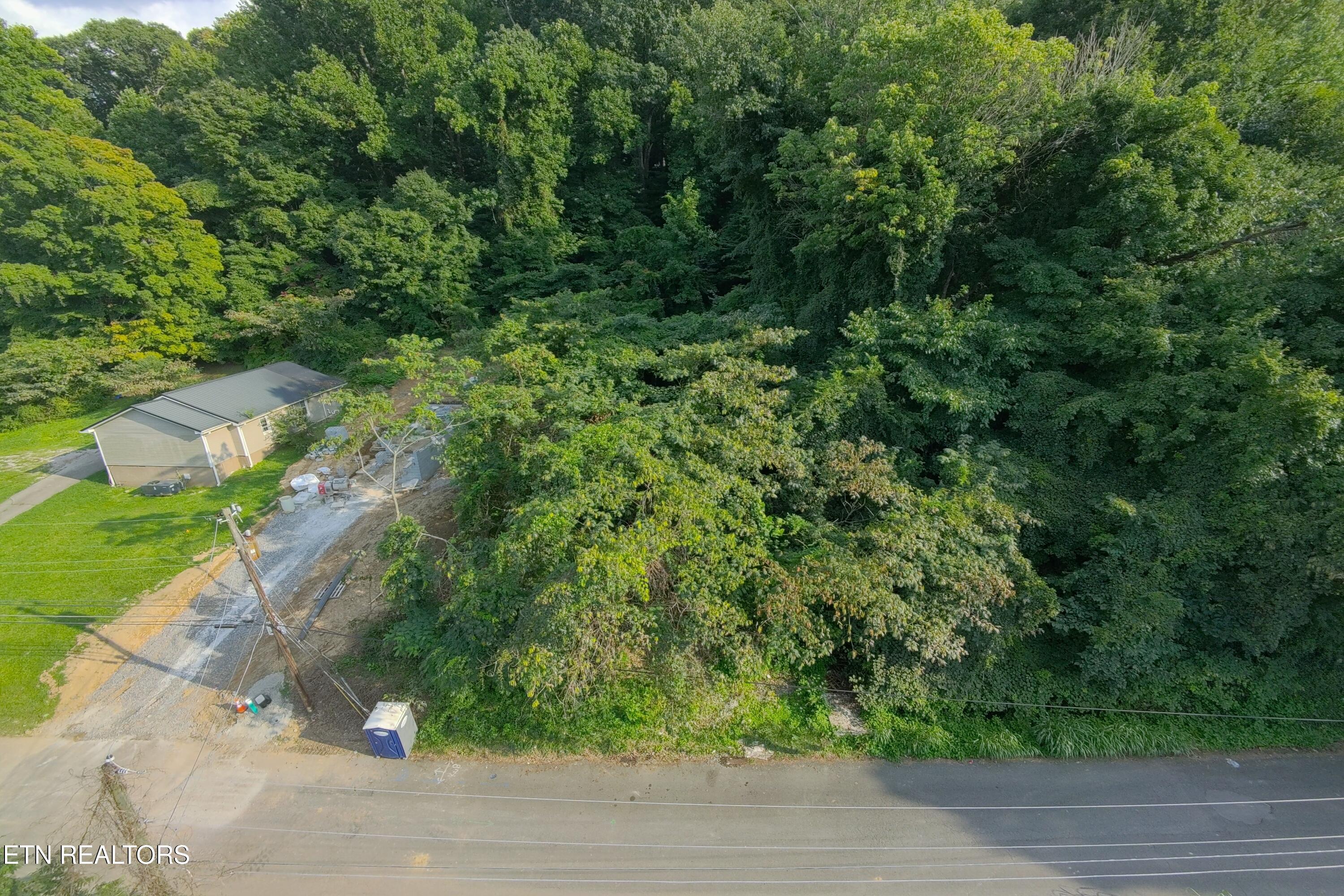 Land in Knoxville 2