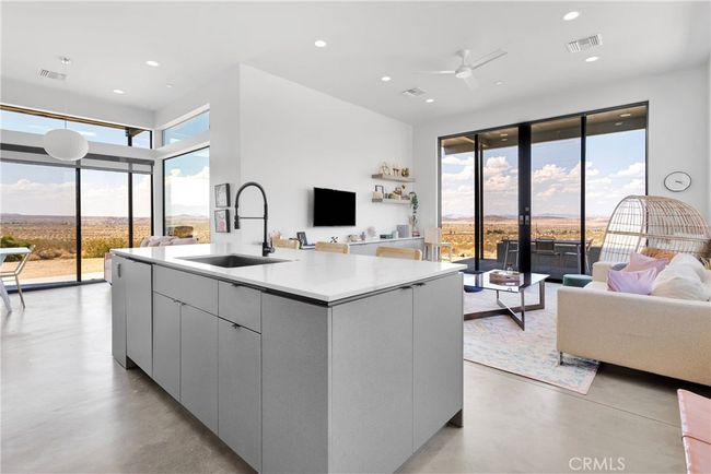 Kitchen | Image 17