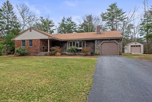 188 Carver Rd, Plymouth, MA, 02360-5291 | Card Image