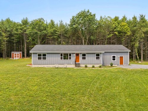41 Huntoon Brick Farm Rd, Newport, NH, 03773-7710 | Card Image