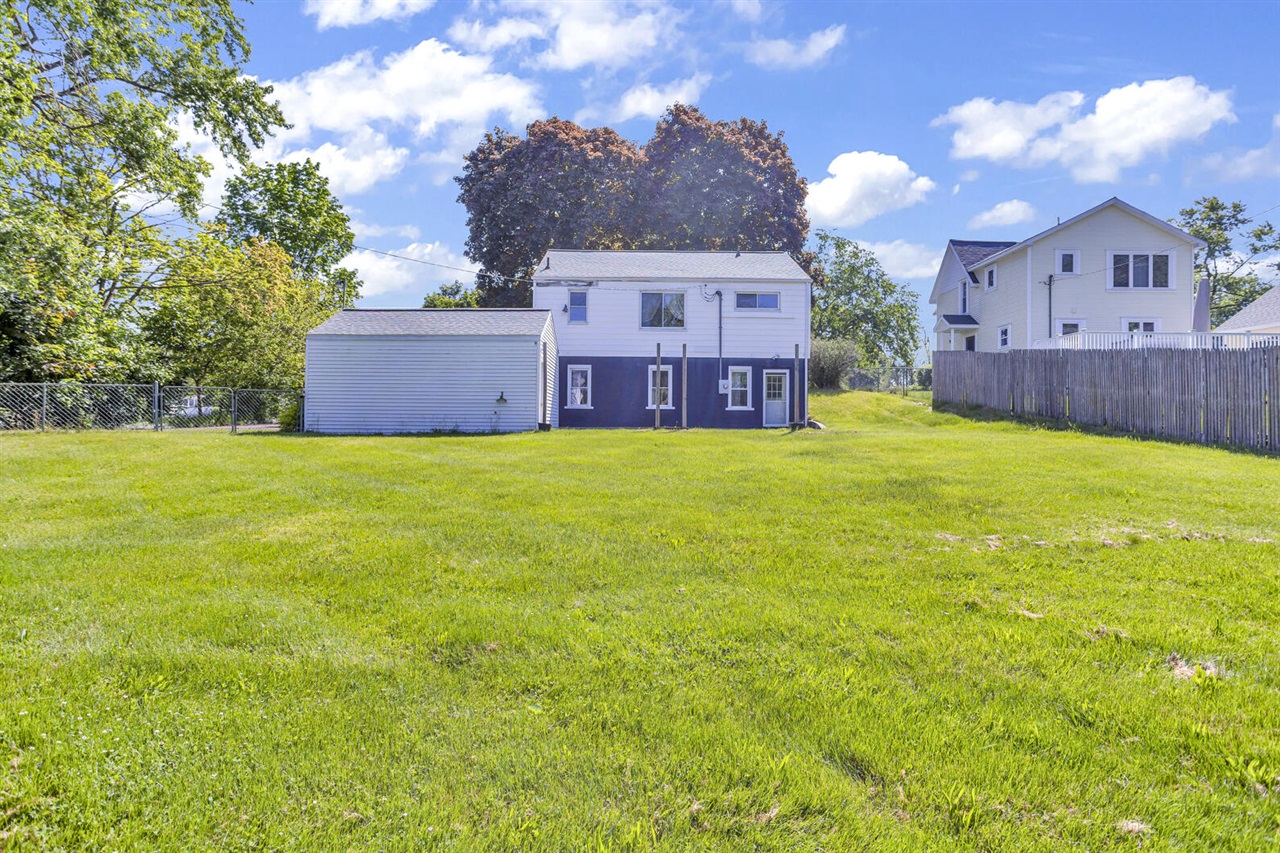 Ballard Rd, Jackson, MI 49201