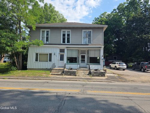76 W Grand St, Palatine Bridge, NY, 13428-9701 | Card Image