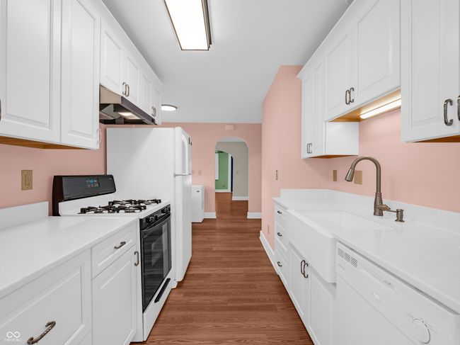 87 S 10 Th Ave, House other with 3 bedrooms, 2 bathrooms and null parking in Beech Grove IN | Image 9