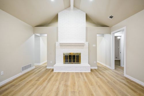 1202 Bayshore Dr, Rockwall, TX, 75087-3228 | Card Image