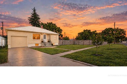 508 Reece Ave, Nyssa, OR, 97913-3613 | Card Image