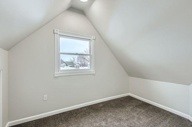 3020 James Ave S Minneapolis MN - Web Quality - 012 - 22 3 2nd Floor Bedroom.jpg | Image 11