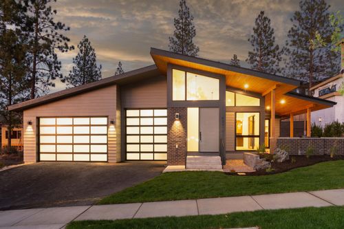 62475 Nw Woodsman Loop, Bend, OR, 97703-5736 | Card Image